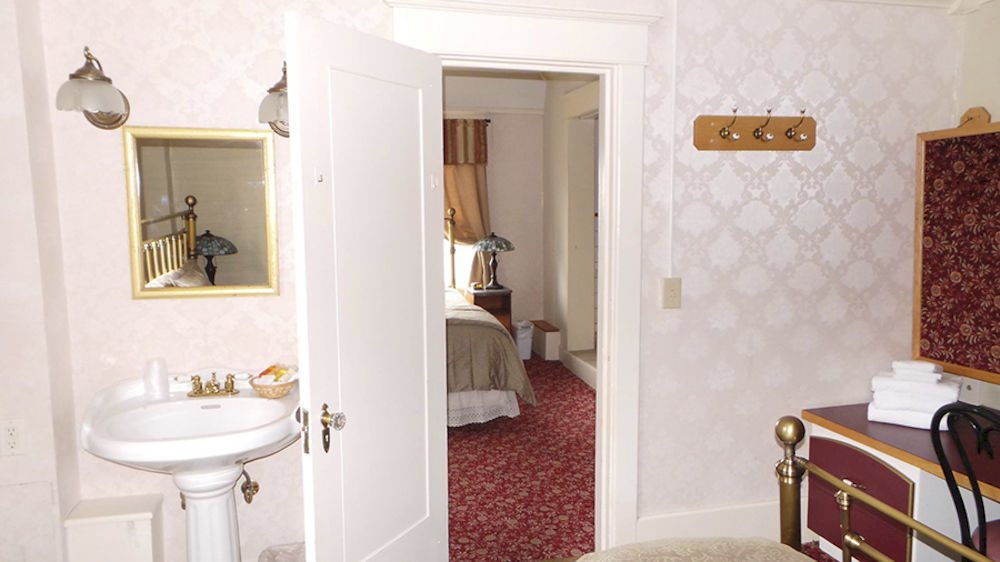 Van Gilder Hotel Сьюард Экстерьер фото